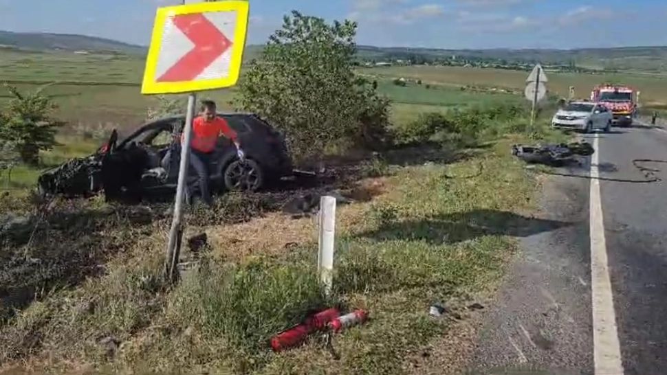 Accident grav pe DN 24, în Vaslui. 3 oameni au murit, iar o persoană este în stare critică VIDEO