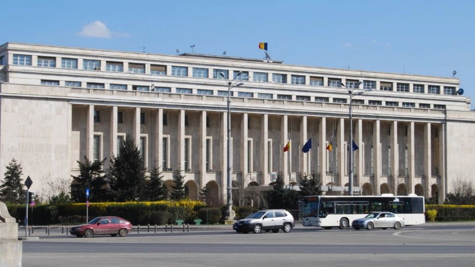 Protest uriaș la ușa Guvernului din cauza măsurilor fiscale. LISTA cu revendicările manifestanților