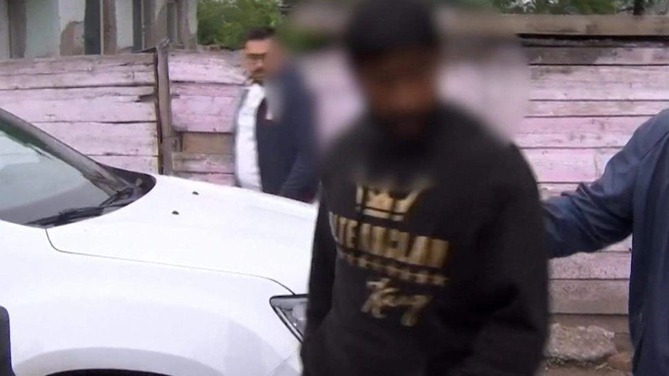 Dreptate pentru Raisa: Verişorul fetiței de doi ani ucisă în comuna Breasta a fost trimis în judecată pentru omor