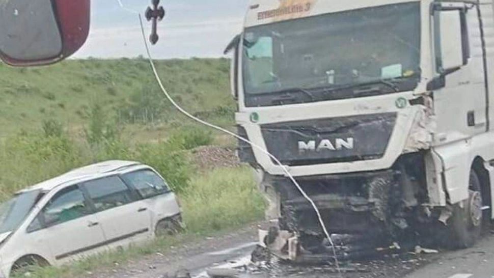 Accident rutier grav în Bihor. Trei oameni au murit în urma impactului