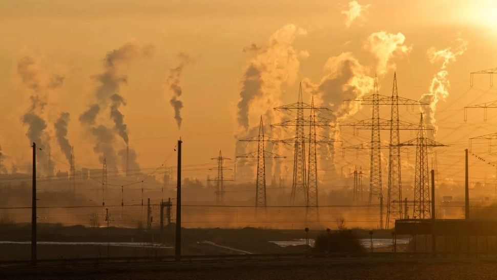 Alertă de poluare intensă în Ploiești. Localnicii speriați au sunat la ISU Prahova