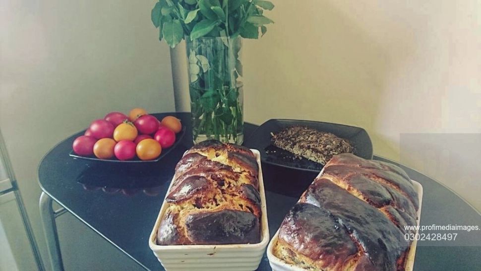  Secretul cozonacilor lucioși: Ce se folosește, de fapt, pentru un aspect strălucitor. Nu este vorba despre lapte și ou