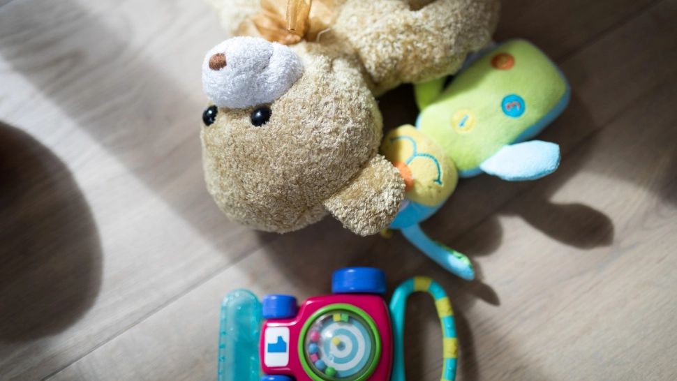 ANPC, cu tunurile pe comercianții de jucării, înainte de Ziua Copilului! Nereguli uriașe descoperite