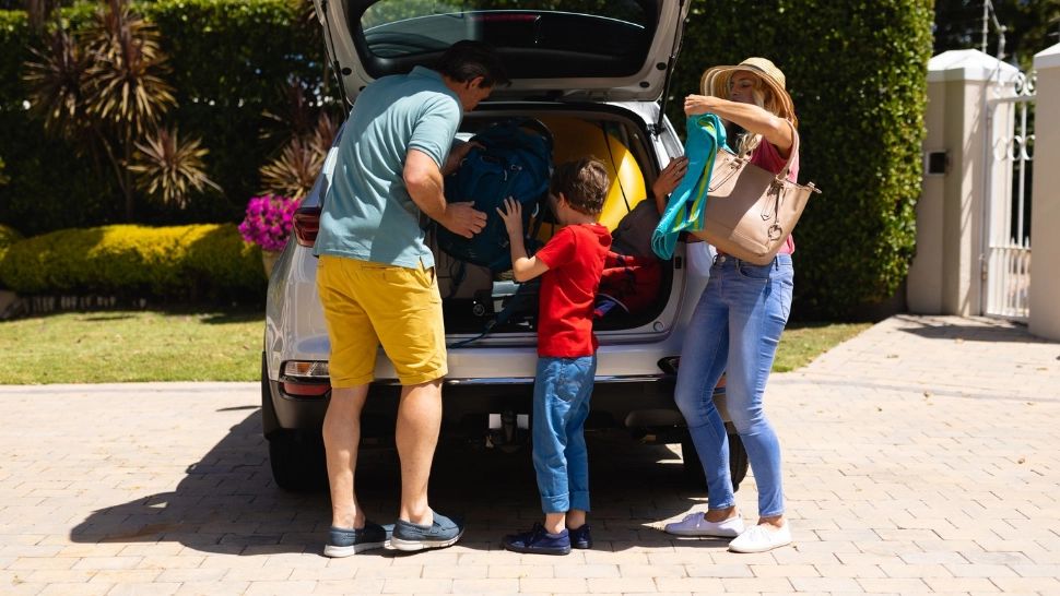 Vacanță fără stres? 10 sfaturi și trucuri utile despre cum să îți faci bagajul eficient