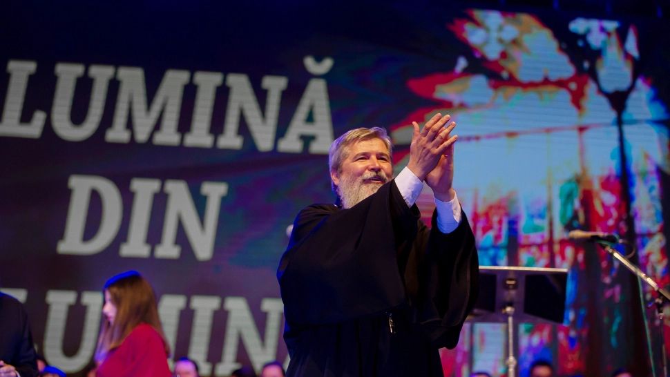 Noaptea de Înviere. Sfaturi de suflet de la părintele Vasile Ioana VIDEO