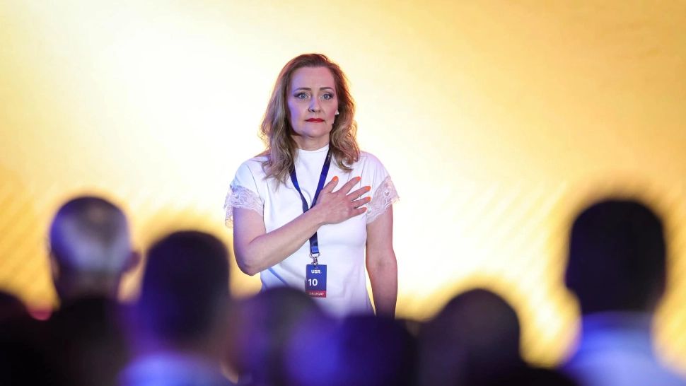 Circ total în USR! Elena Lasconi, la un pas să RENUNȚE la funcție: PROMISIUNEA făcută