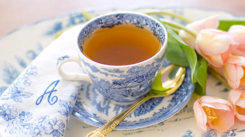 Ceaiurile care taie pofta de mâncare. Cum să îmbini aromele cu controlul greutății și să ții la distanță dorința de a ronțăi între mese