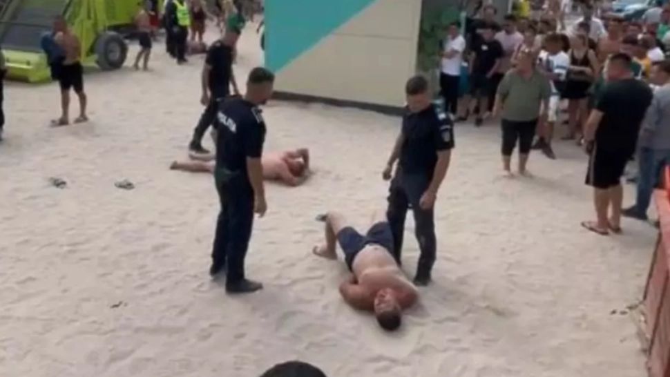  Bărbații implicați în scandalul de la Eforie au părăsit spitalul înainte de a fi examinaţi. Poliția a deschis dosar penal în urma altercației de pe plajă