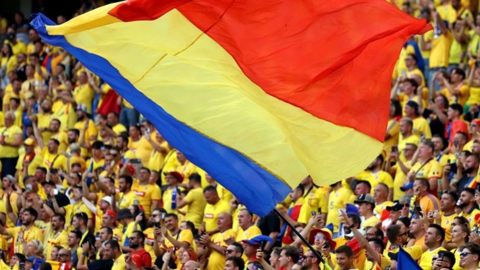 Echipa naţională a României întâlnește astăzi Cipru pe Arena Naţională. Tricolorii joacă ultimul meci al anului. Pe cine se va baza selecționerul Mircea Lucescu