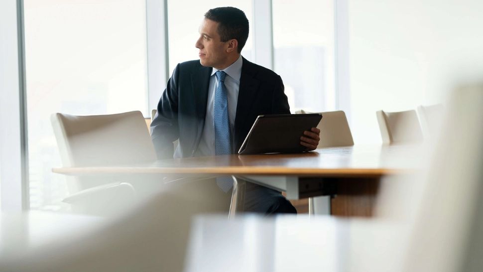 Salariul minim pe economie crește de la 1 iulie, dar nu pentru toți angajații