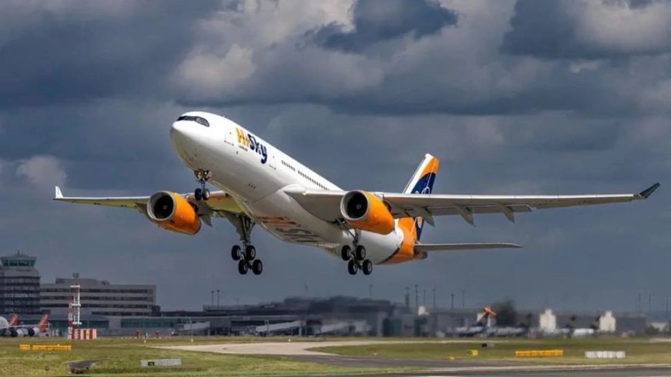 Primul zbor direct către SUA, după 20 de ani, a decolat de pe Aeroportul Otopeni