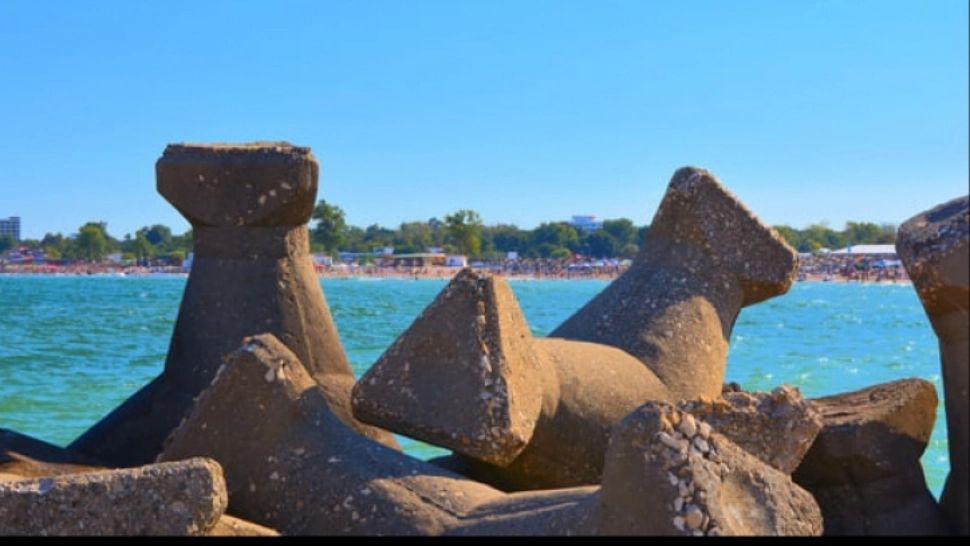 Cea mai periculoasă plajă de pe litoralul românesc. Multe persoane au murit aici pentru că au ignorat avertismentele
