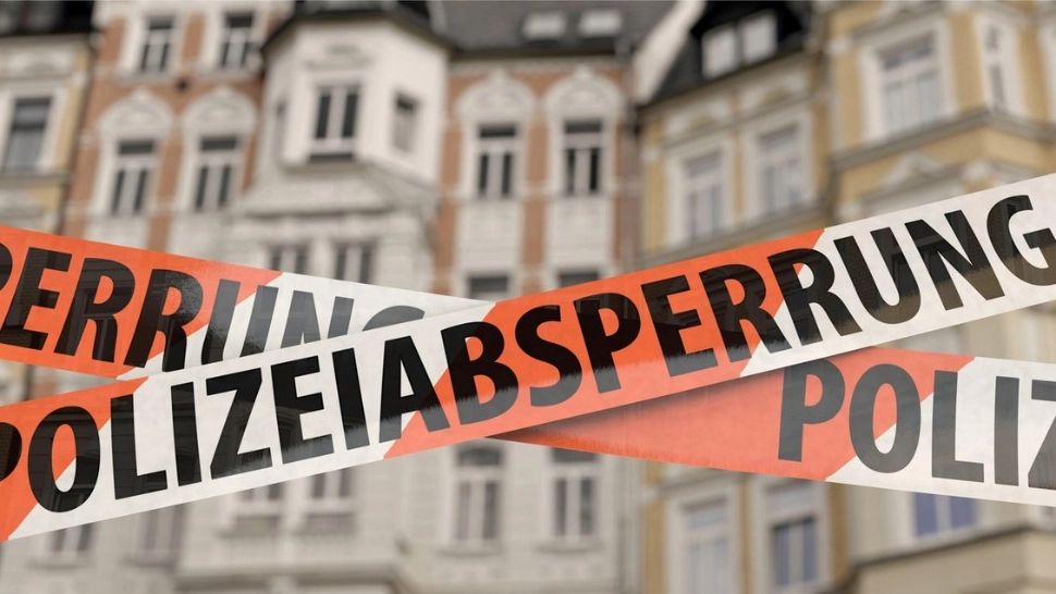 Scene șocante, în plin centrul Vienei. Un român, împușcat mortal de poliție. Acesta își ucisese iubita cu toporul