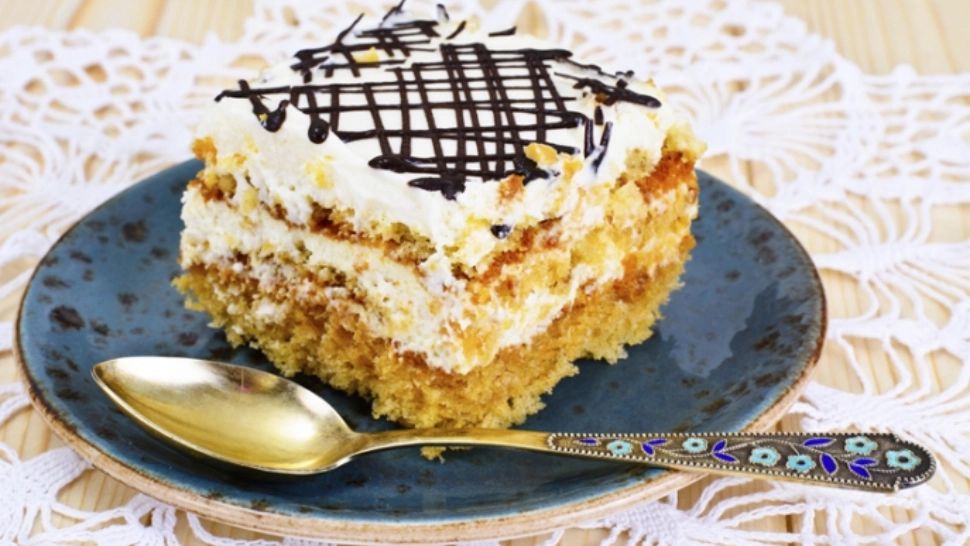 Prăjitura supranumită "păcatul dulce" a cucerit internetul. Cum se prepară ispita căreia nimeni nu-i poate rezista