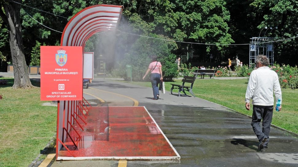 Revoltător: Fără puncte de hidratare în plin val de CANICULĂ! Bătaia de joc a unor edili la adresa cetățenilor care i-au votat