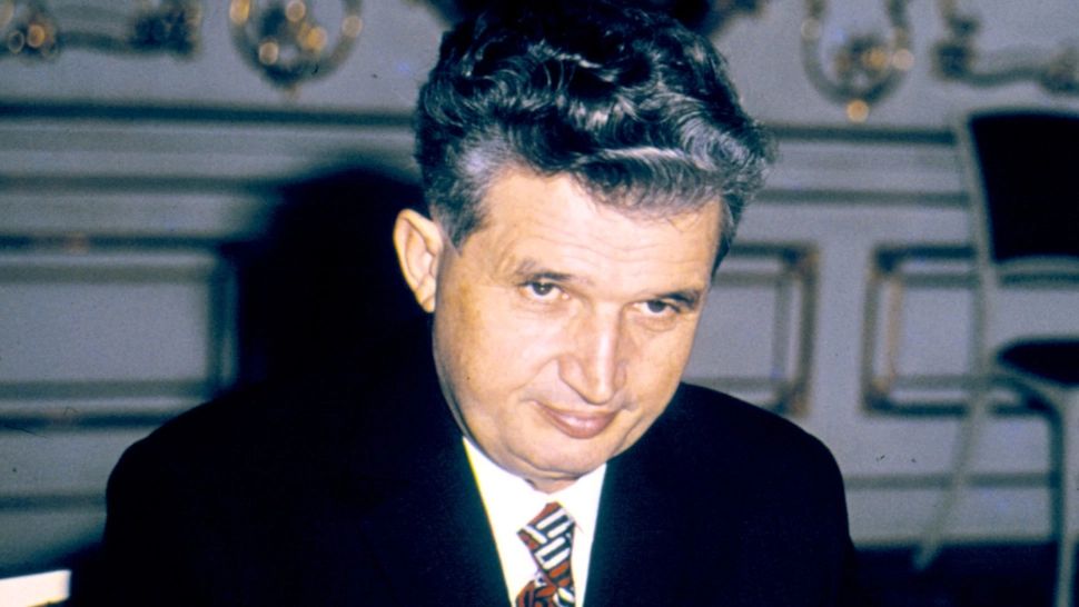 Când se trăia mai bine, în comunism, sau acum? Ce cred românii - rezultatele surprinzătoare ale unui sondaj