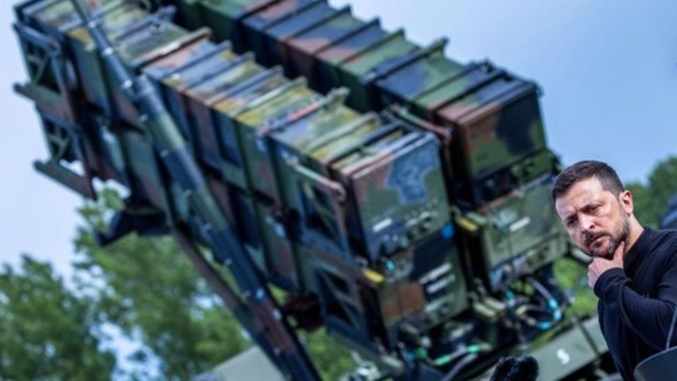 Secretarul general NATO și Ambasadorul Marii Britanii în România, mesaje după ce România a donat Ucrainei un sistem de rachete Patriot 