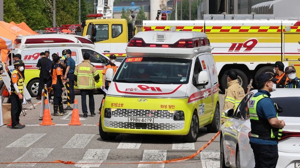 Cel puțin 20 de morți în urma unui incendiu devastator la o fabrică din Coreea de Sud. Trupurile victimelor, găsite carbonizate