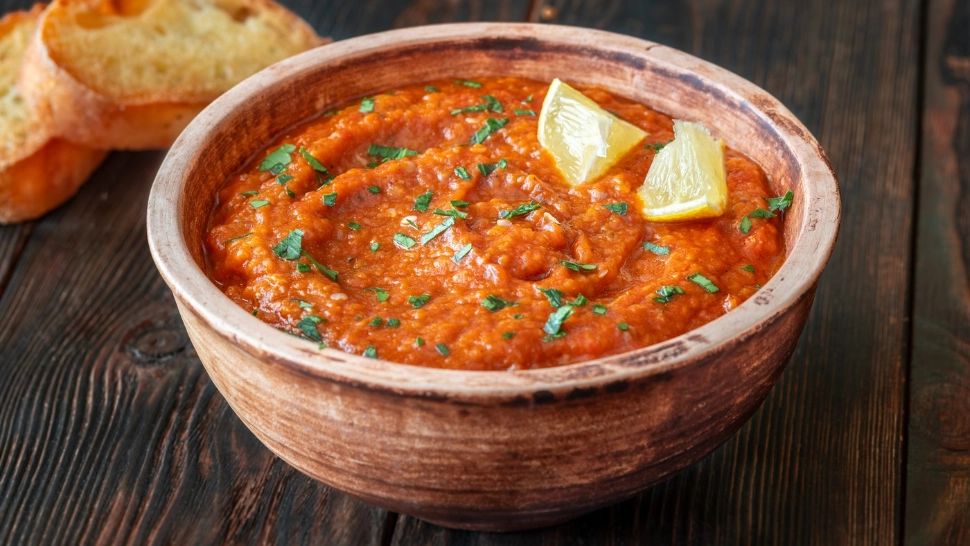 Rețeta zaalouk. Cum să prepari zacuscă marocană. Cât de diferită este de cea românească