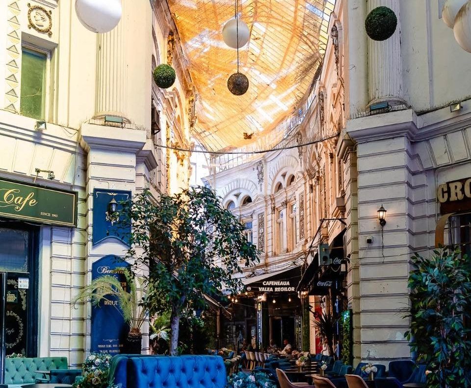 Clădiri emblematice din centrul Bucureștiului, recuperate în instanță de muncipalitate. Anunțul lui Nicușor Dan