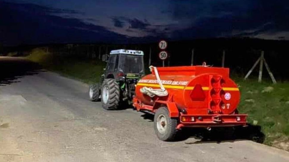 Scandal la Cotnari! Viceprimarul, la un pas de a fi linșat de localnici după ce a fost prins că "fura" apă