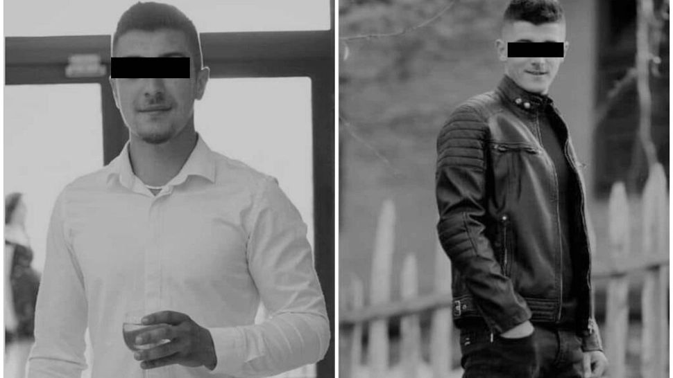 Tragedie pentru doi prieteni de 19 și 23 de ani: s-au înfipt cu motocicleta în gard