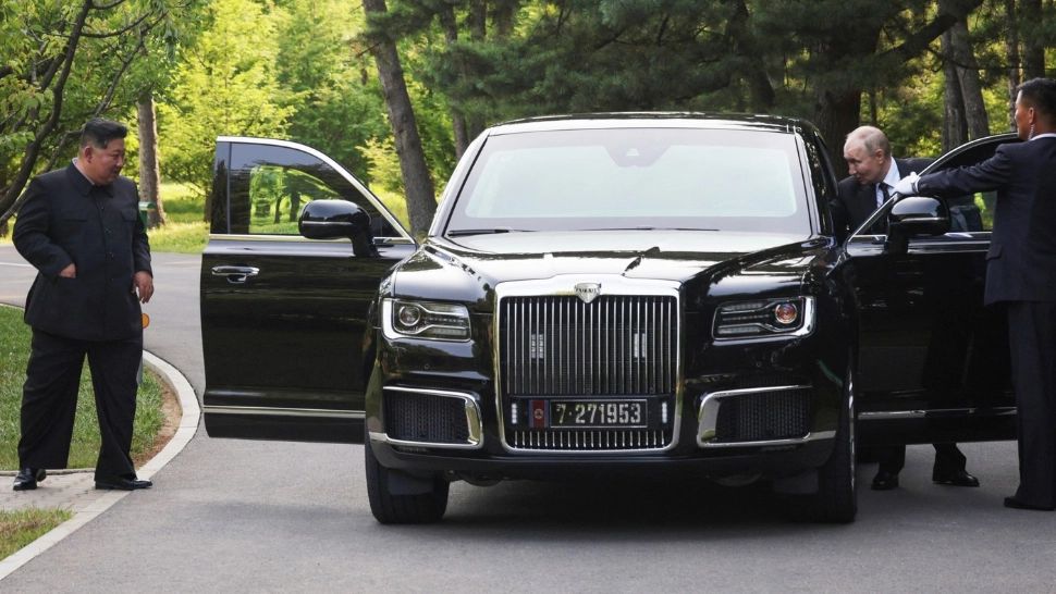 Cadoul otrăvit al lui Putin pentru Kim Jong Un. Detaliul pe care dictatorul l-ar vrea uitat VIDEO