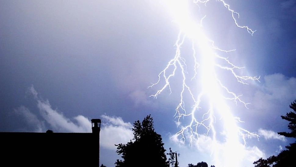 Prognoza meteo. Vremea se schimbă radical în următoarele ore! Anunțul ANM: Unde lovesc FURTUNILE