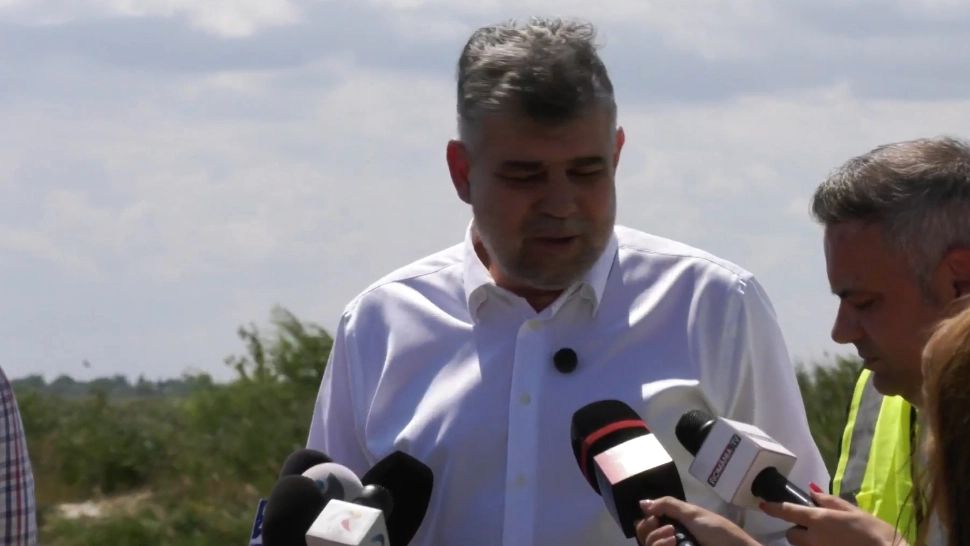 Ciolacu a anunțat prelungirea sistemului cardurilor pentru energie și alimente. 