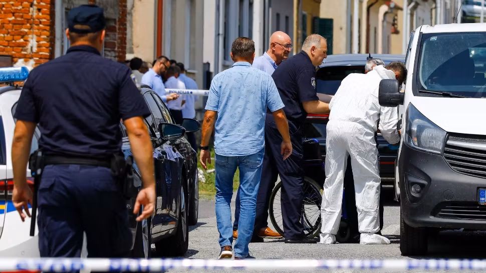 Atac azil Croația. Numărul morților a crescut la 6! Atacatorul ar fi un fost jandarm certat cu legea: întreaga țară este în stare de șoc