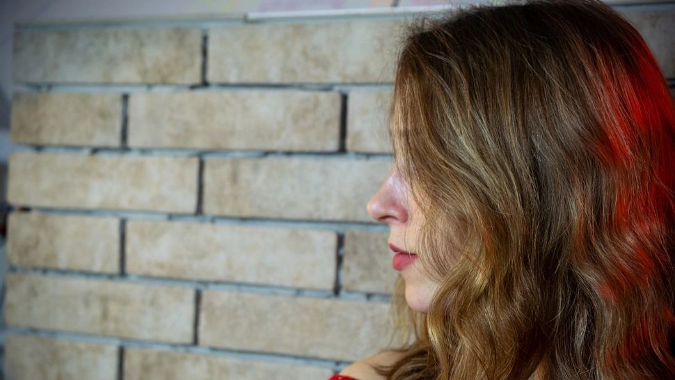 Acest gest atrage energia negativă din viața ta. Multe persoane se întreabă de ce le merge rău