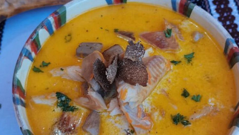 Ciorba românească de care turiștii străini s-au îndrăgostit. A devenit marcă înregistrată internaţional