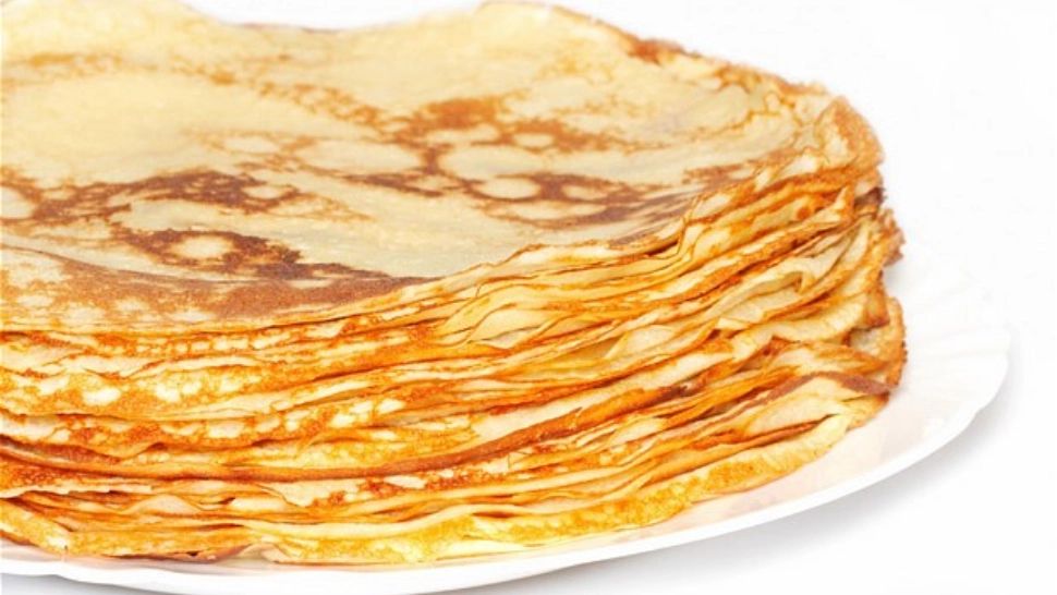 Clătite de post. Ingredientul care le face pufoase și fine