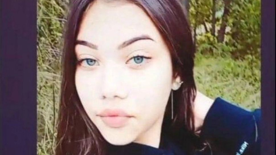 Alertă dispariție minoră în vârstă de 14 ani! Cristina este de negăsit după ce i-a zis mamei sale că pleacă în excursie la Brașov