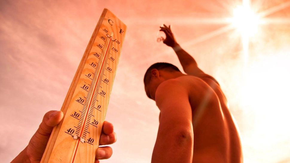 Codul portocaliu de CANICULĂ, prelungit până pe 15 august! Urmează temperaturi de FOC: HARTA cu zonele vizate