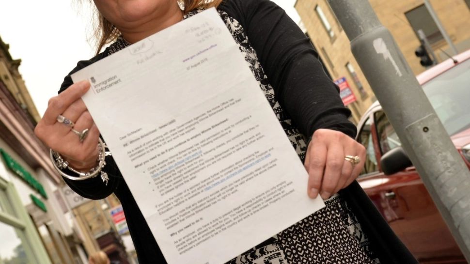 Cum pot obține românii din Marea Britanie un număr de asigurare națională?