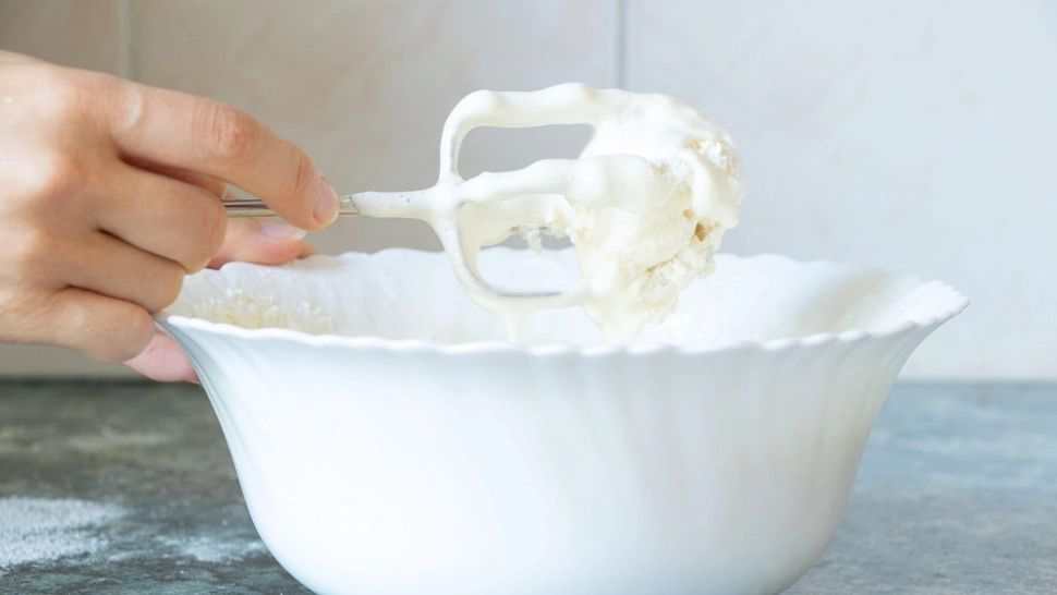 Rețetă rapidă. Cum faci cel mai bun unt de casă în doar 15 minute