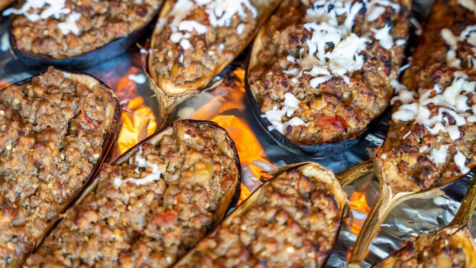 Vinete umplute cu carne tocată și legume: se topesc în gură. Cum obții textura cremoasă și gustul desăvârșit