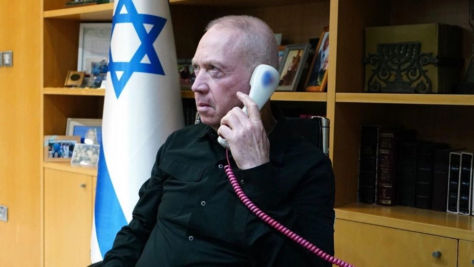 Pe picior de război: Ministrul israelian al Apărării a discutat omologul său american despre cooperarea împotriva ameninţării Iranului