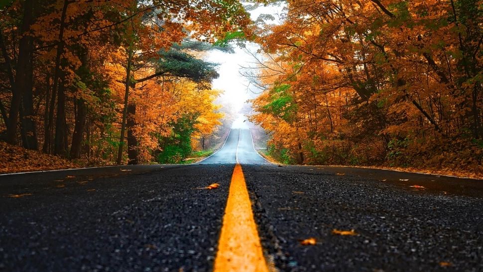 Septembrie, a noua lună a anului, deși numele înseamnă 7. Începe în aceeaşi zi a săptămânii ca şi luna decembrie, în fiecare an