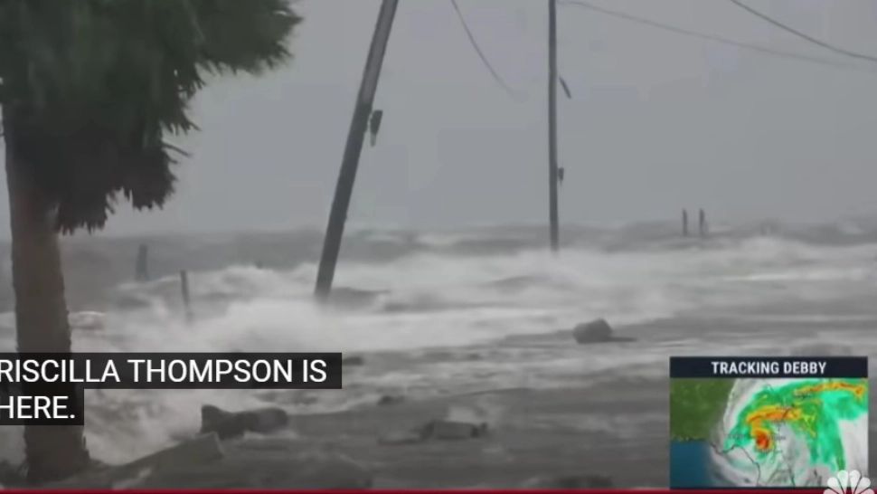 Uragan de o violență extremă. 6 oameni au murit, printre care 2 copii - VIDEO