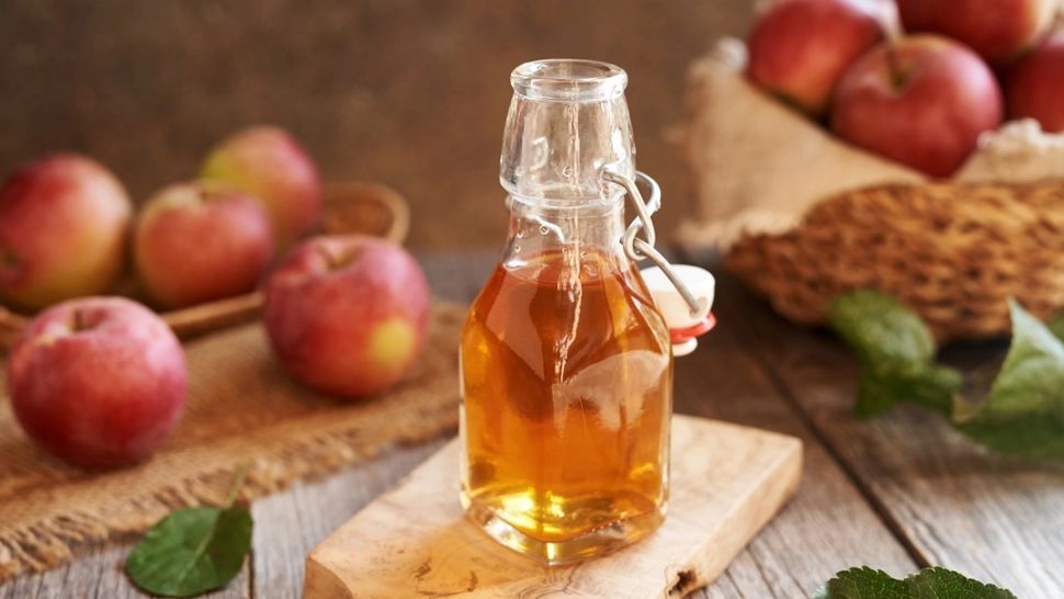 Ce se întâmplă cu organismul când consumi oțet de mere zilnic. Ce spun nutriționiștii