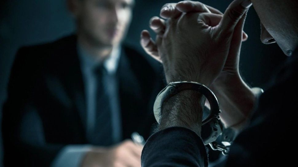 Creatorul aplicației Ghost arestat, alți 38 de suspecți luați în vizor de autorități