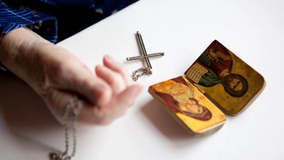 Două zodii vor fi protejate de Maica Domnului în luna octombrie. Urmează schimbări fundamentale: cine sunt norocoșii