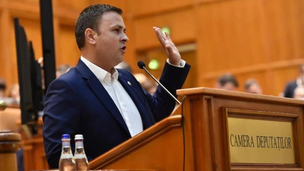 A fost ales noul președinte al Camerei Deputaților. Câștigătorul și-a învins contracandidatul, George Simion, cu 205 voturi "pentru" 