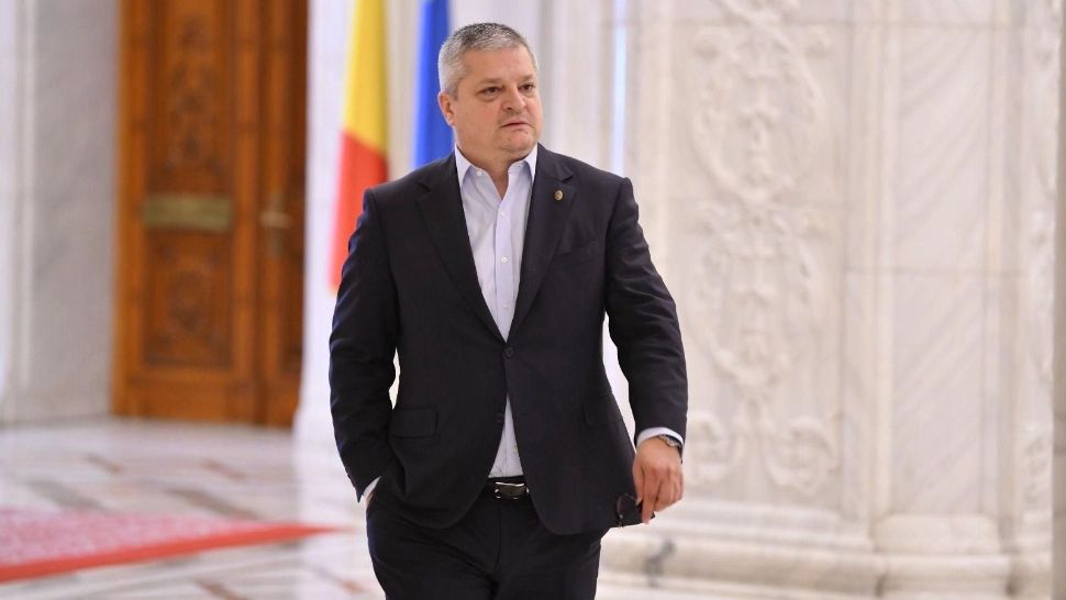 STENOGRAME INCENDIARE. Radu Cristescu aruncă bomba: "La discuții a participat și un general de Servicii". Miza din spatele ușilor închise: ce strategii se fac