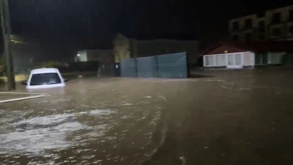 Furtunile fac prăpăd pe litoral. Centura Constanței, blocată de precipitațiile abundente! Imagini apocaliptice