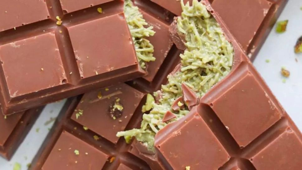 O vedetă face praf celebra ciocolată Dubai: „O bălărie grețoasă, un fîneț amestecat cu ciocolată!”