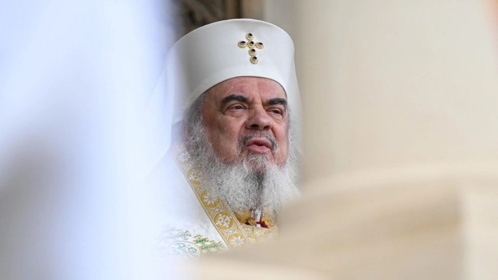 Patriarhul Daniel, mesaj cu ocazia sărbătorilor pascale: ”Sfintele Paşti ne cheamă pe toţi să arătăm în jurul nostru iubire smerită şi milostivă, iertare, pace şi bucurie, ca fiind daruri ale lui Hristos Cel înviat”
