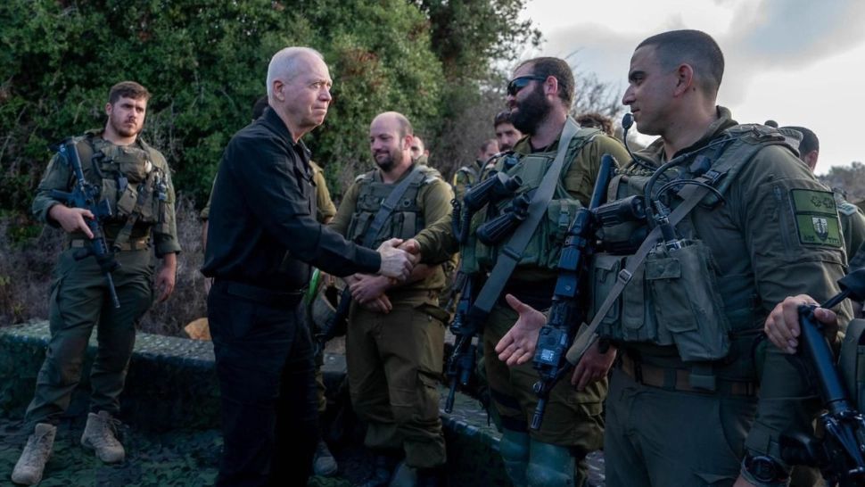 Ministrul israelian al Apărării: Atacul împotriva Iranului va fi "mortal, precis şi surprinzător"